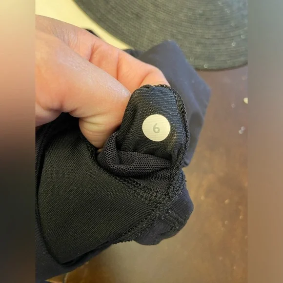 Lululemon top - Picture 10 of 10